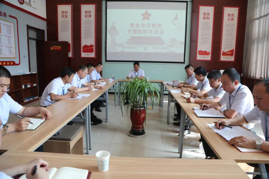 1628950356577274.jpeg 马翔到辅运队讲党课.jpg