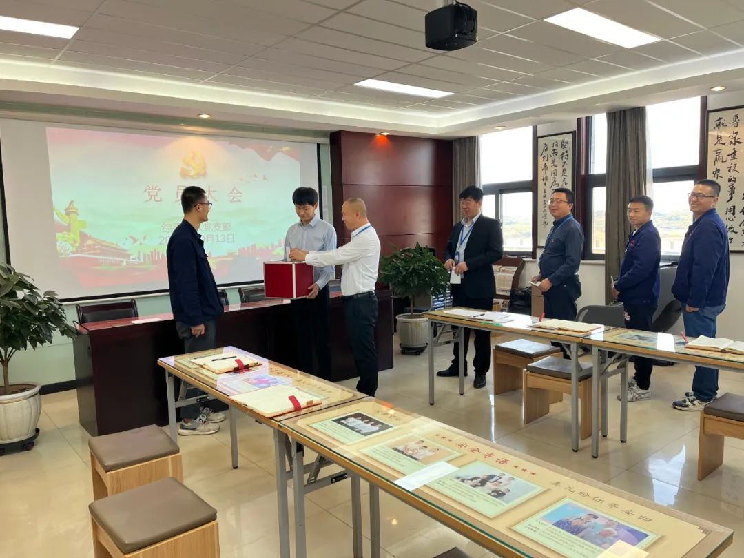 1667522228631357.jpeg 照片3.jpg