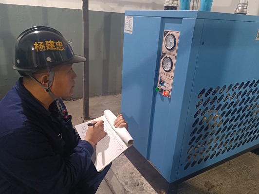 ���������鳤��Թ�¯�豸����    �ǿ   ��.jpg