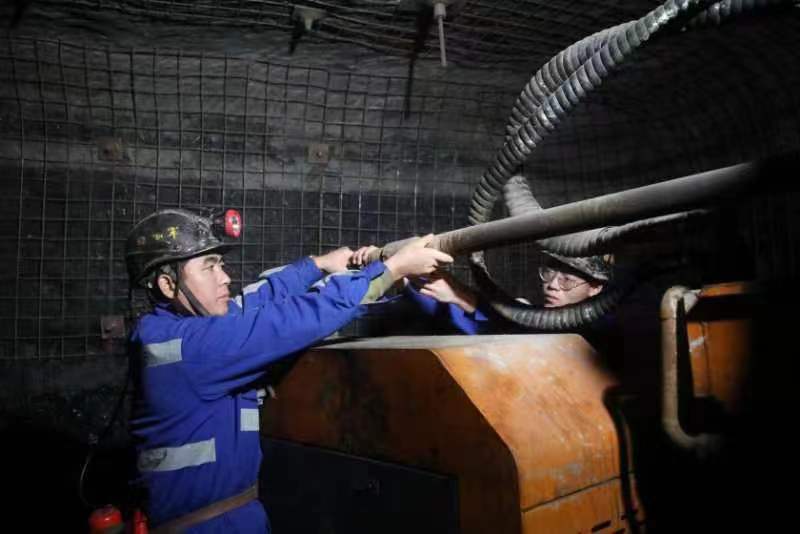 ���㣺    ̽��ˮ��Թ�����������.jpg