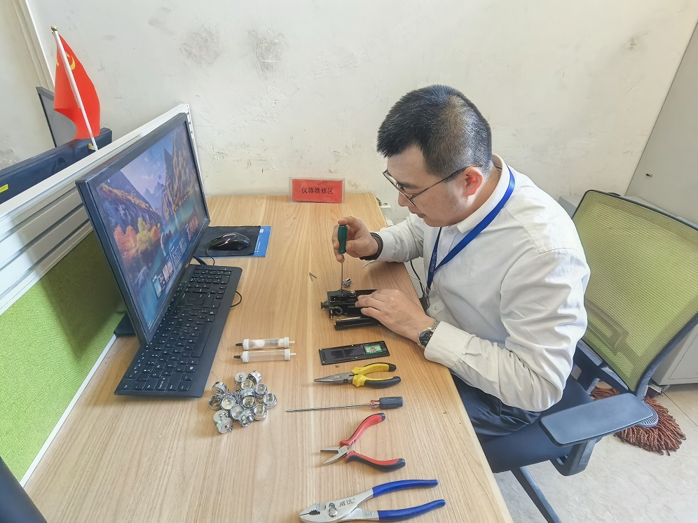 1736931648449117.jpeg 图三:维建故障瓦检仪.jpg