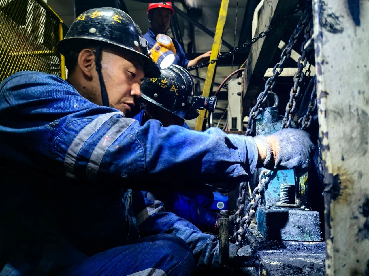 1736989478351933.jpeg 3.jpg