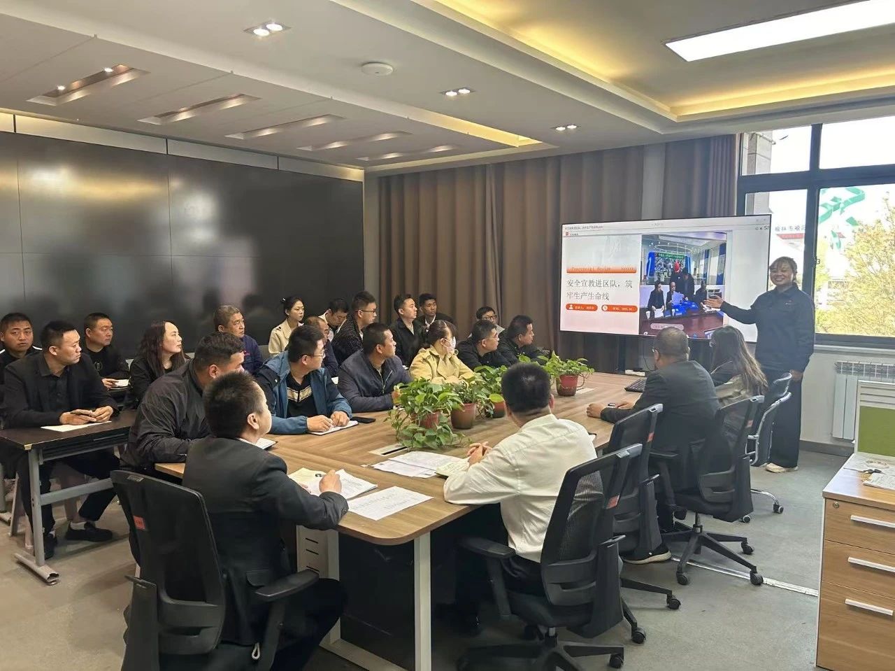 1748066122351283.jpeg 1.jpg