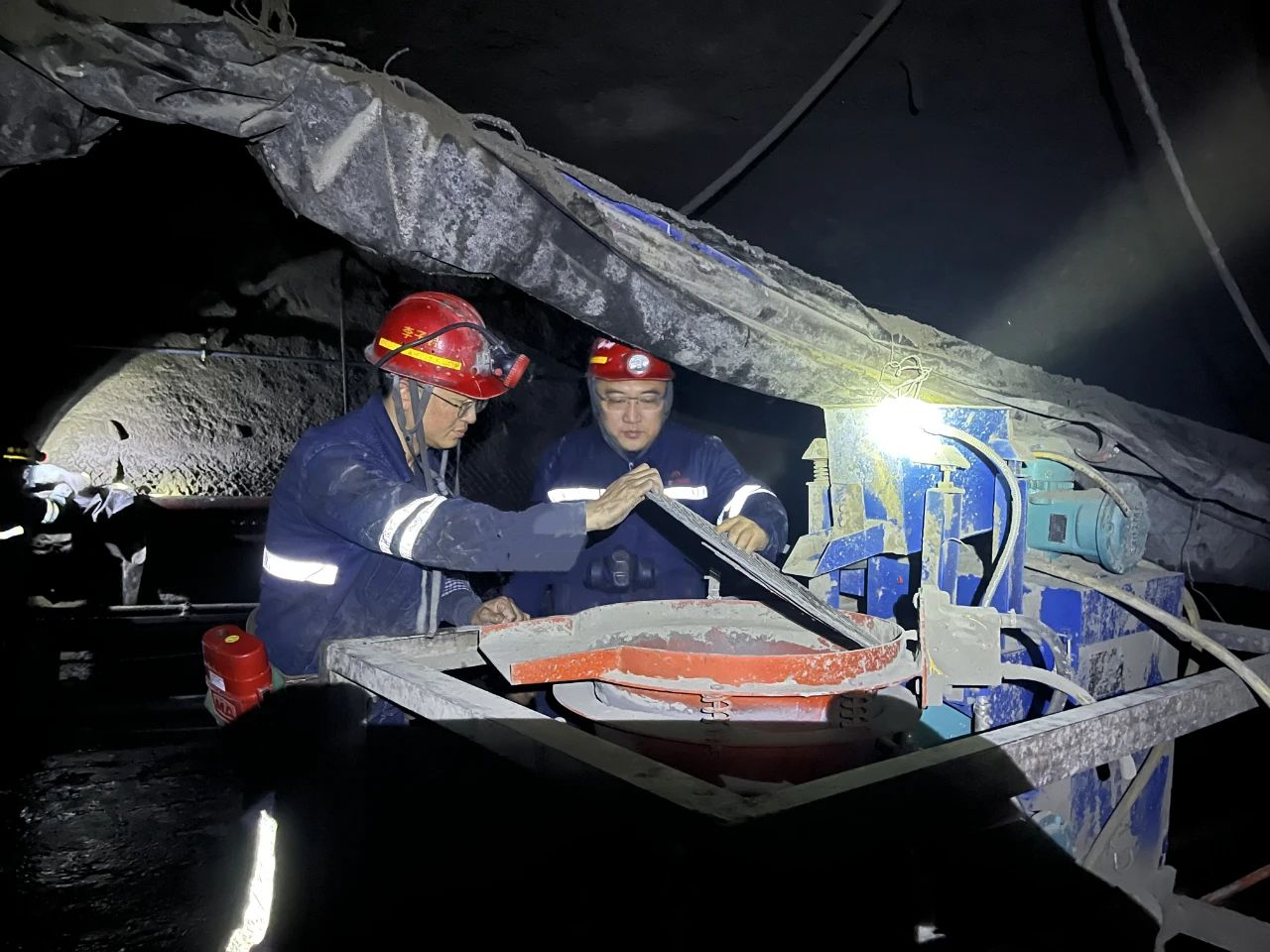 1753920571961025.jpeg 1.jpg