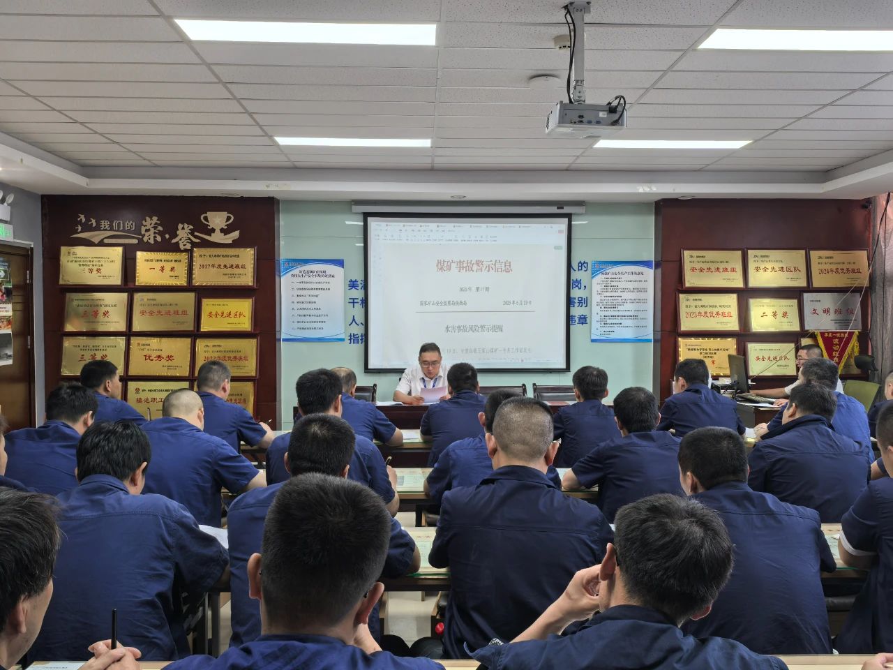 1753920579458822.jpeg 2.jpg