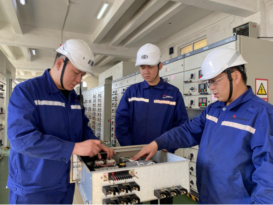 1754892907394194.png 3.png