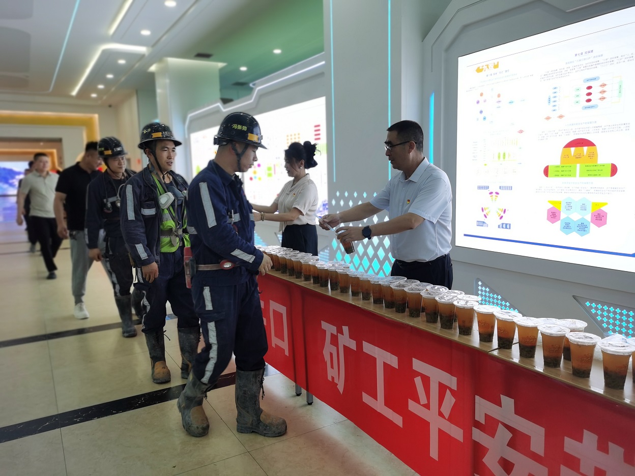 1755500965199204.jpeg 2.jpg