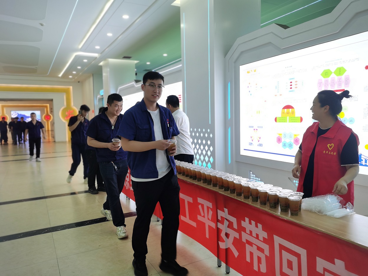 1755501049335595.jpeg 5.jpg