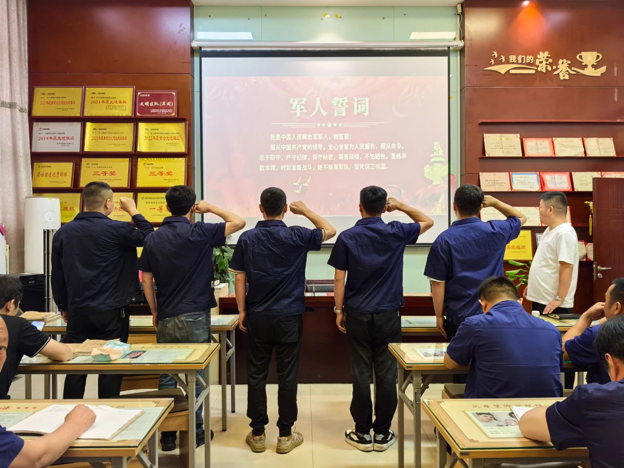 1755649908604108.jpeg 1.jpg