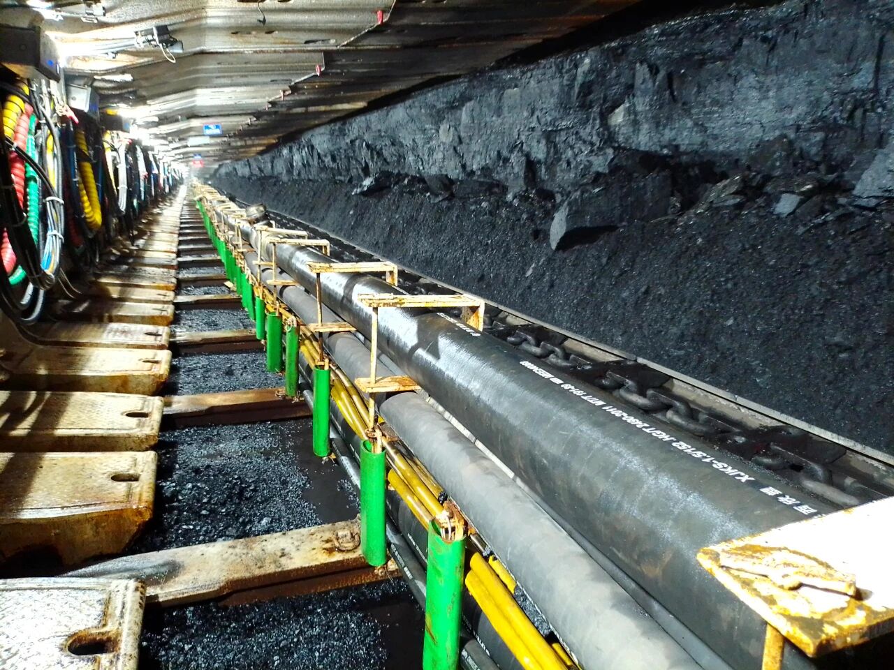 1759800229747874.jpeg 1.jpg