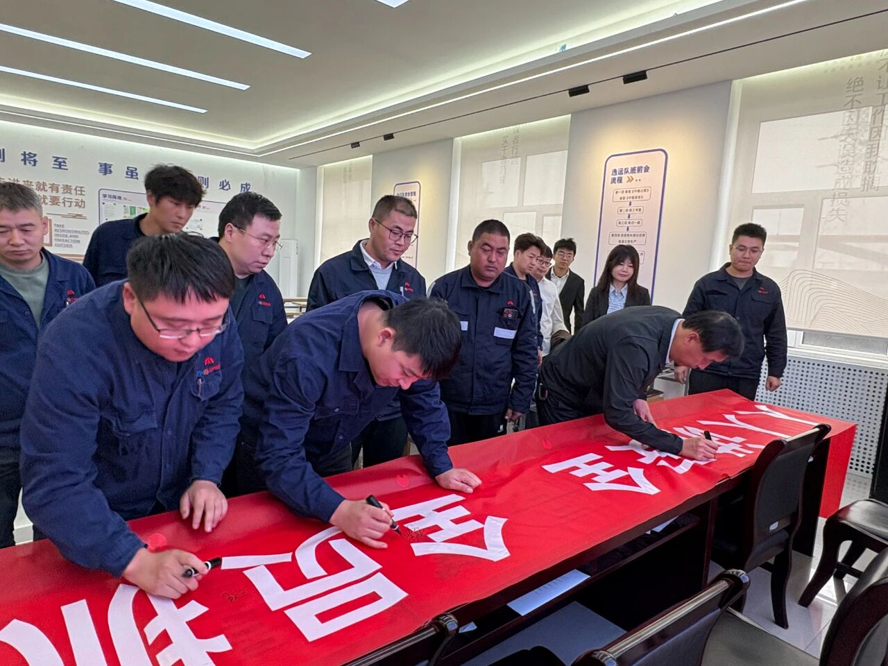 1762128653628136.jpeg 3.jpg